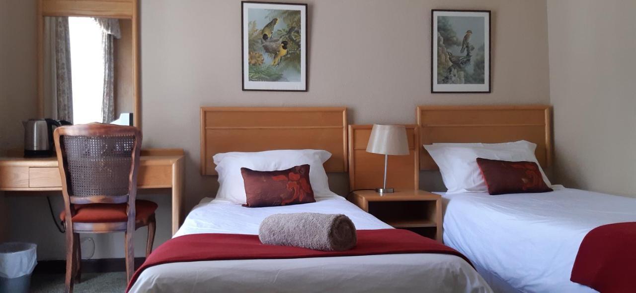 The Historic Hogsback Inn Extérieur photo