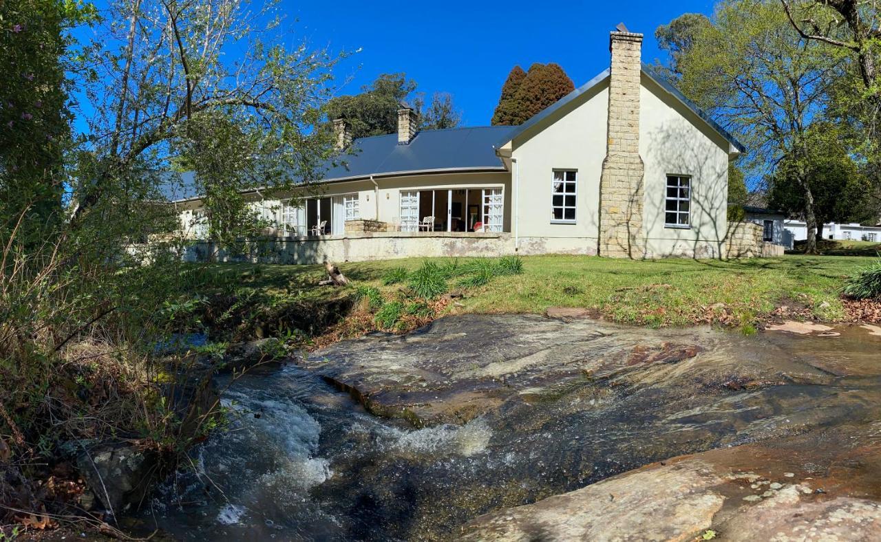 The Historic Hogsback Inn Extérieur photo