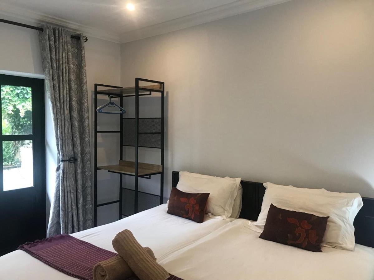 The Historic Hogsback Inn Extérieur photo