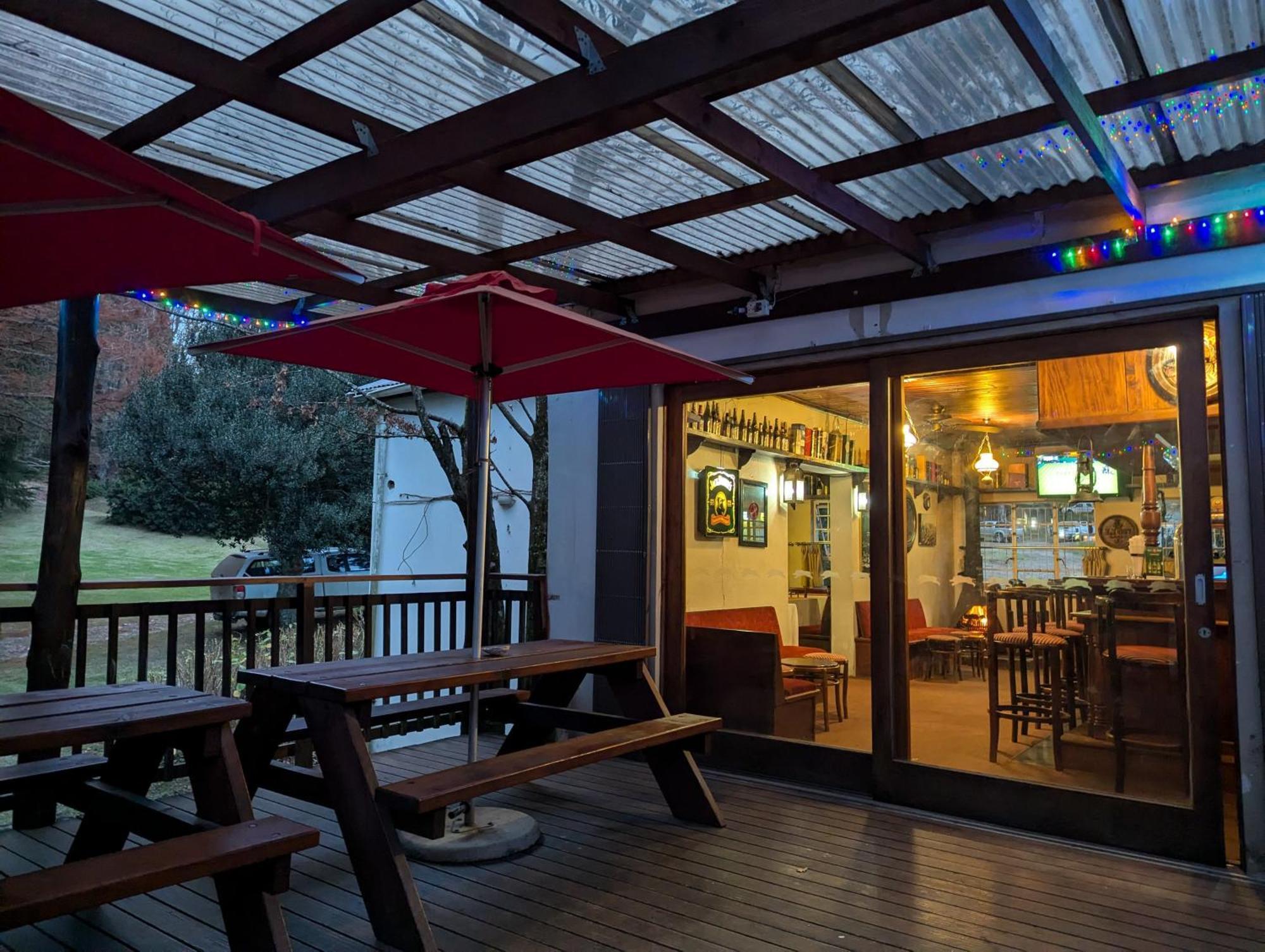 The Historic Hogsback Inn Extérieur photo
